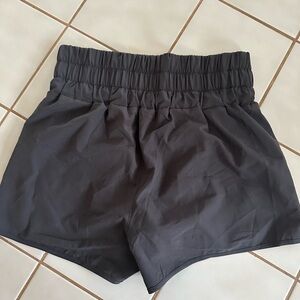 Stretchy high waist athletic shorts